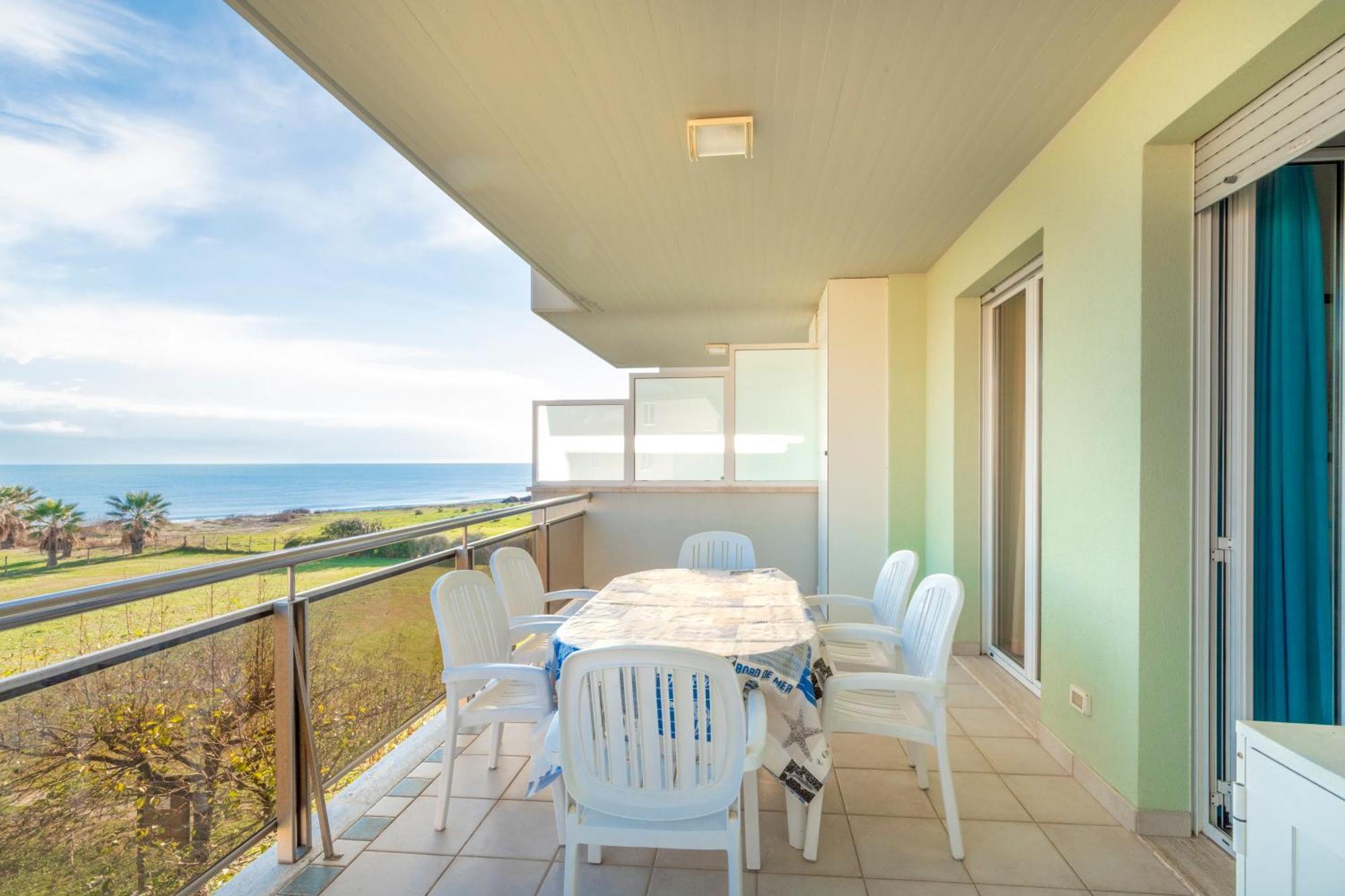 Aparthotel Brezza Di Mare *