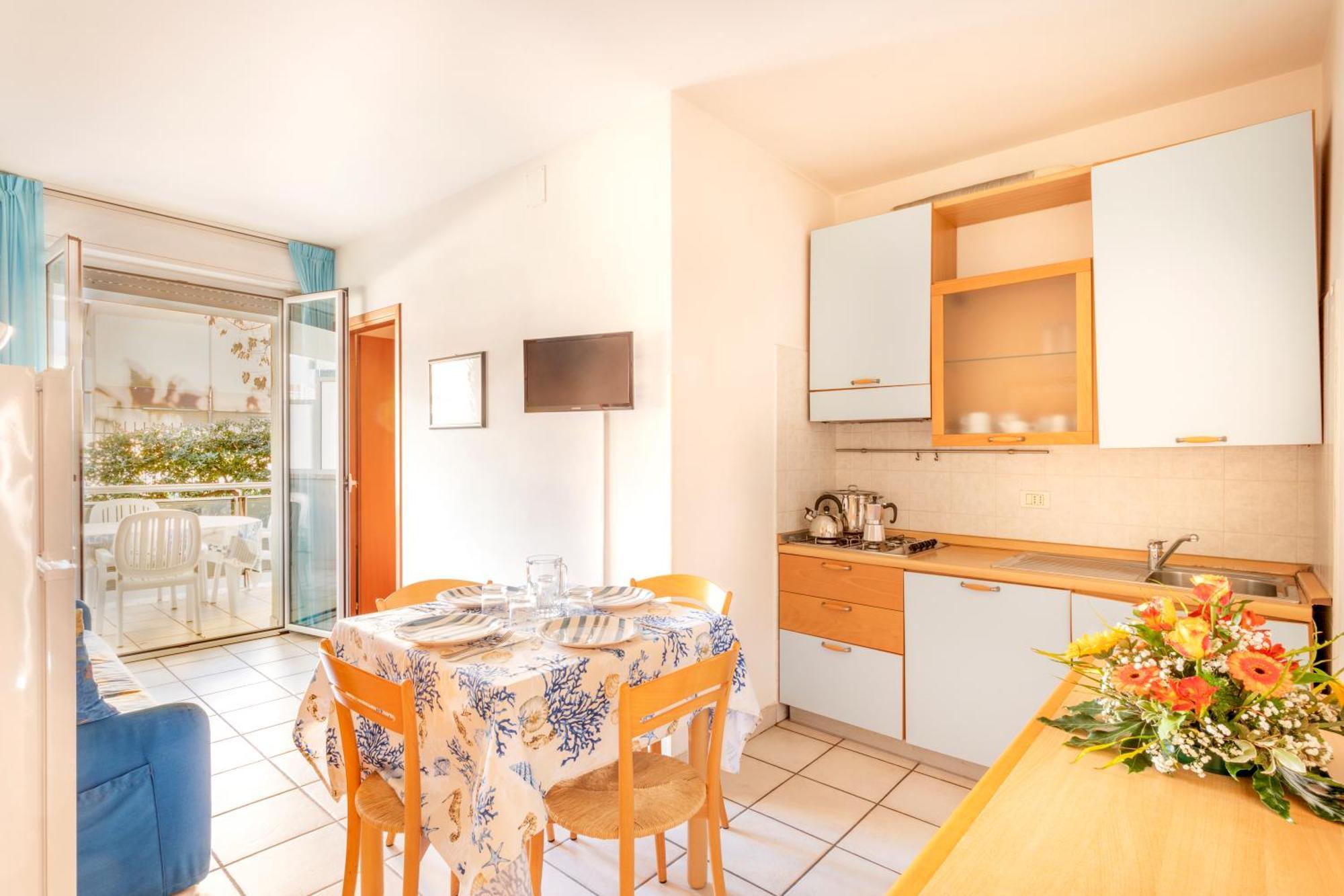 Aparthotel Brezza Di Mare *